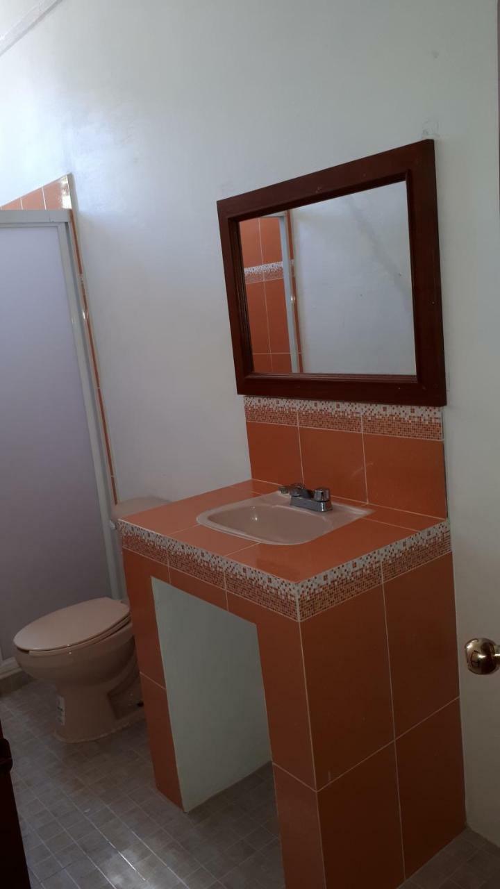 Hotel Alebrijes San Pedro Pochutla Dış mekan fotoğraf