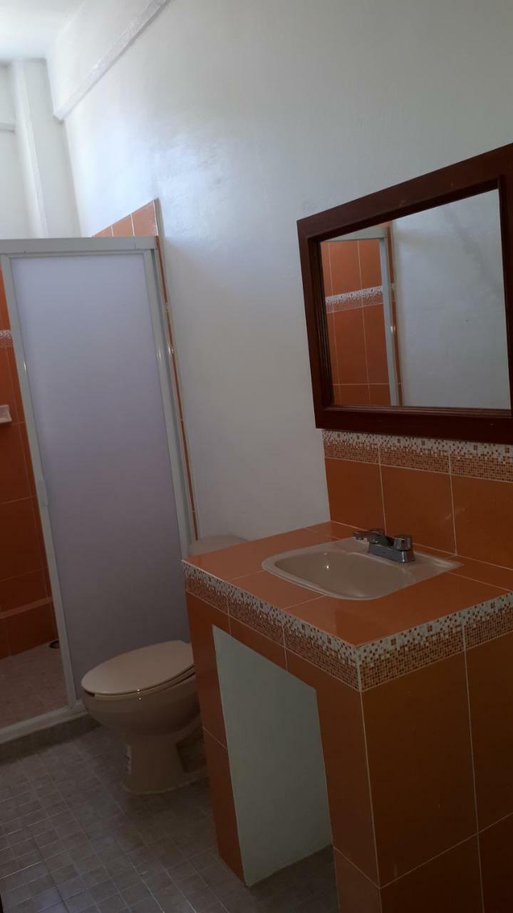 Hotel Alebrijes San Pedro Pochutla Dış mekan fotoğraf