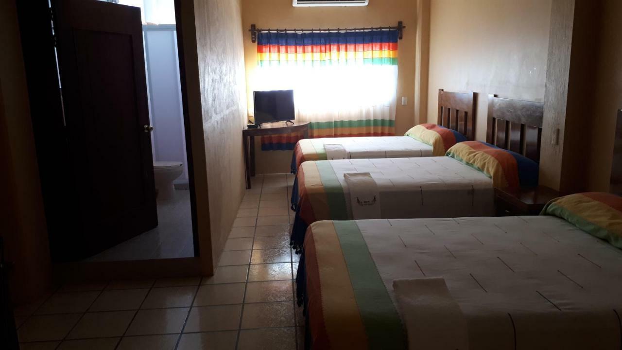 Hotel Alebrijes San Pedro Pochutla Dış mekan fotoğraf