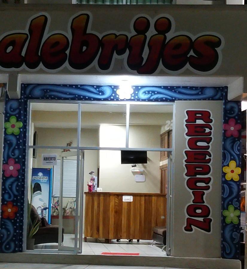 Hotel Alebrijes San Pedro Pochutla Dış mekan fotoğraf
